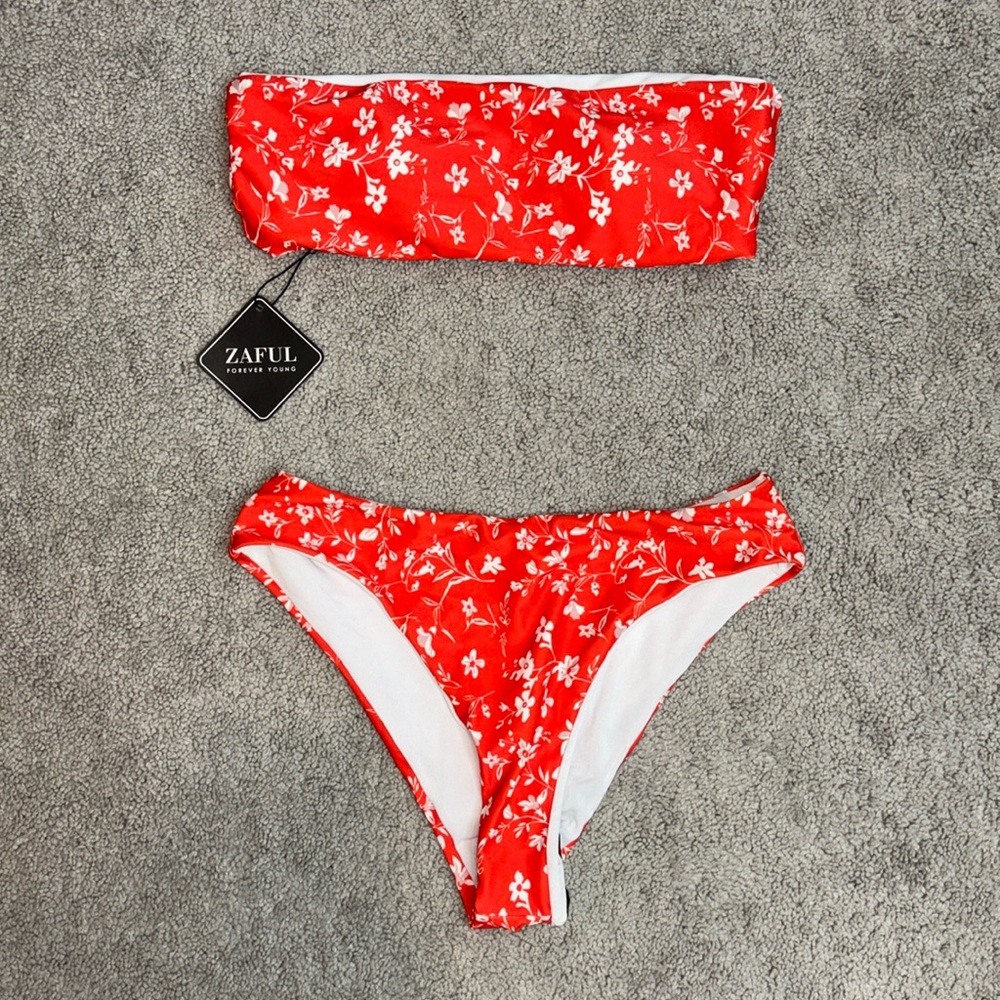 Zaful Small two piece bikini NWT red floral